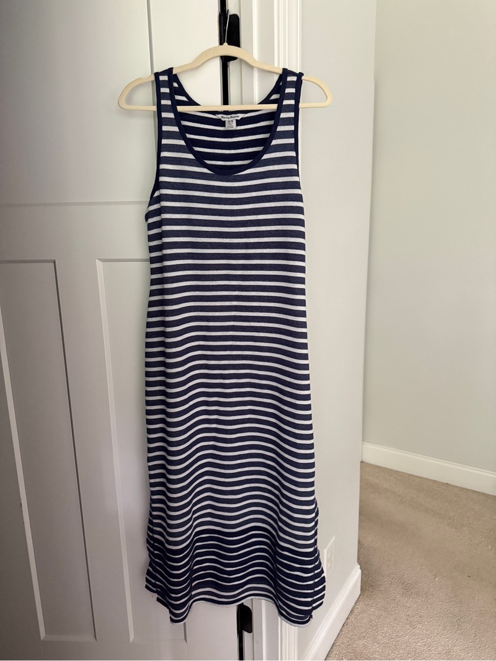 Tommy Bahama navy blue stripe maxi sleeveless dress beachy‎ casual stretch